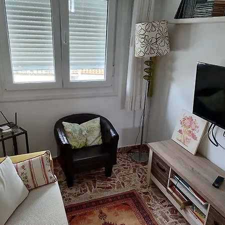 Apartamento's Montino Apartment *
